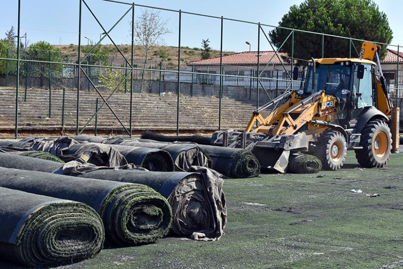 GÜLLÜBAĞLAR ANTRENMAN SAHASI YENİLENİYOR