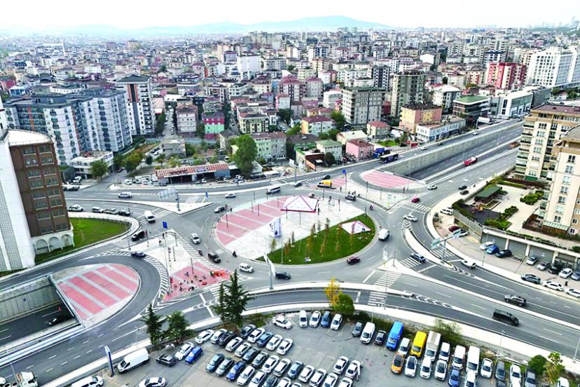 TAŞDELEN KAVŞAĞI AÇILDI: ÇEKMEKÖY TRAFİĞİNE NEFES ALDIRACAK !