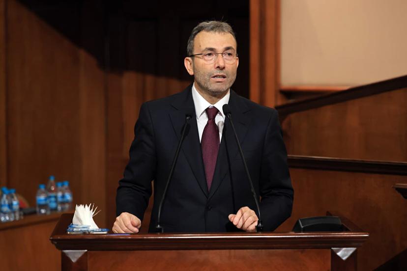 İBB'de Mikrofon Krizi