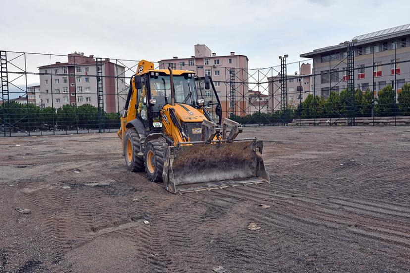 PENDİK YENİŞEHİR AMPUTE FUTBOL SAHASI YENİLENİYOR