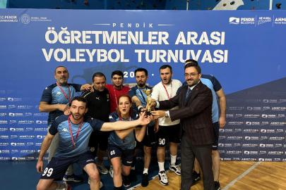 Pendik’te Öğretmenler Arası Voleybol Turnuvası Düzenlendi