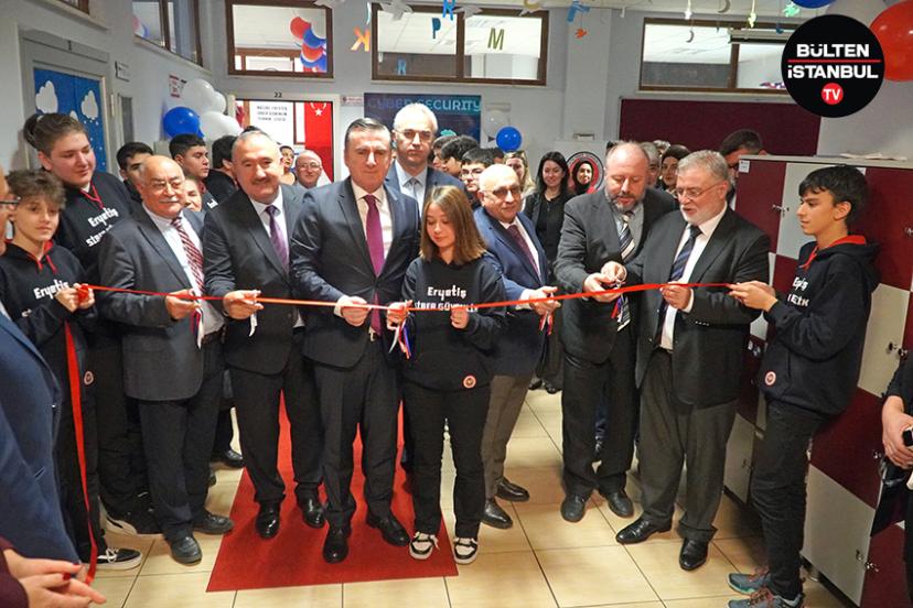 Türkiye’de Bir İlk: Siber Güvenliğin Kalbi Bu Lisede Atıyor