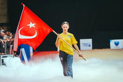 ÜMRANİYELİ SPORCULAR AVRUPA'DAN ALTINLA DÖNDÜ