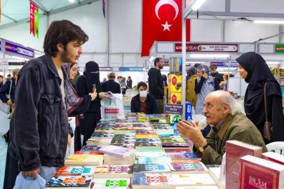 6. Ümraniye Kitap Fuarı 140 Bin Ziyaretçinin Katılımıyla Tamamlandı