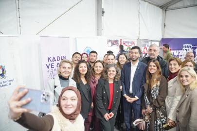 Tuzla'da Kadın Emeği Çarşısı Açıldı