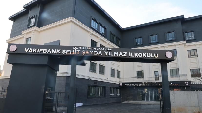 ÜMRANİYE'DE MODERN EĞİTİM YATIRIMI