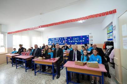 Başkan Cin, Öğrencilerin Sevincine Ortak Oldu