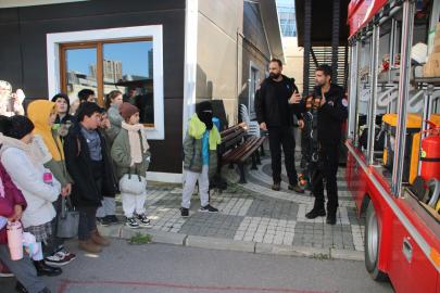 Kartal Belediyesi Öğrencileri Afetlere Karşı Bilinçlendirdi
