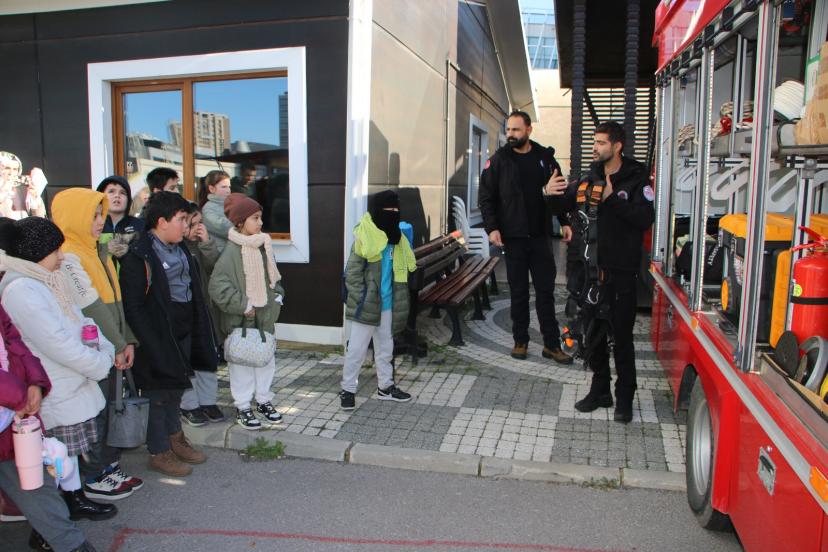 Kartal Belediyesi Öğrencileri Afetlere Karşı Bilinçlendirdi