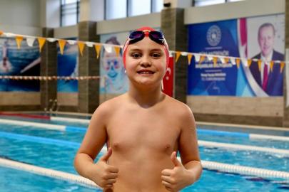 Ümraniyeli Emir'in Olimpiyat Hayali : Zirveye Kulaç Atıyor