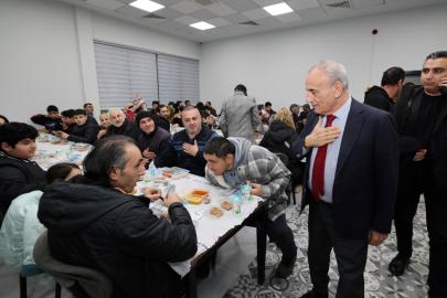 Küçükçekmeceliler İftar Sofralarında Bereketi Paylaştı