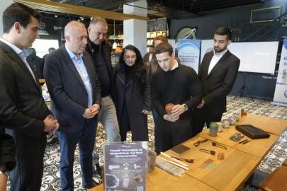 Kartallı gençlerden çevre dostu inovasyon: Kahve posasından biyoplastik