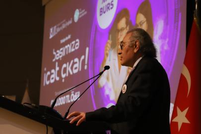 Genç mucitten duygulandıran konuşma…