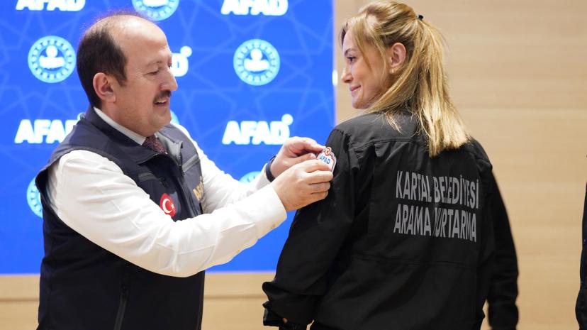 Kartal Belediyesi Arama Kurtarma Ekibi, AFAD Ağır Seviye Akreditasyonu Aldı