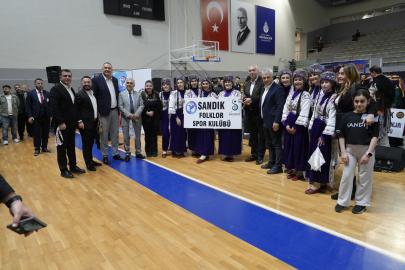 Kartal’da Halk Oyunları Şöleni