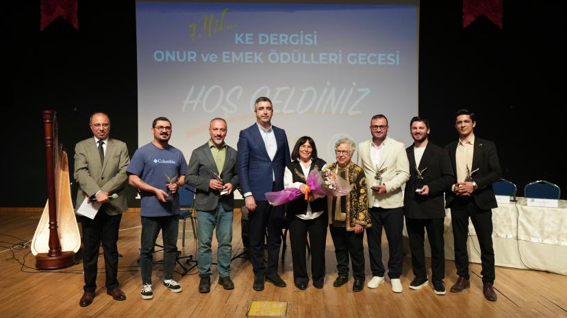 Kartal’da KE Dergisi 7. Yılını “Onur ve Emek” Ödülleriyle Kutladı