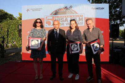 5. Kısadan Anlat’ta Final Heyecanı: Büyük Ödül Sahibini Buldu
