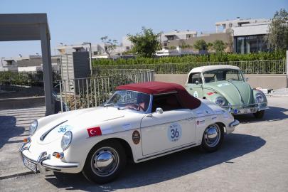 Klasik otomobil tutkunları Çeşme’de buluştu: 28. Batı Anadolu Rallisi tamamlandı