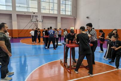 Pendik Okul Sporları Bilek Güreşi Turnuvası Tamamlandı