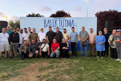 Pendik’te Deniz Üzerinde Nefes Kesen Yarış: 20 Tekne, Tek Hedef En Büyük Av