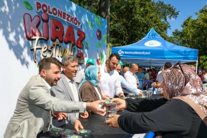 Polonezköy'de Kiraz Festivali Coşkusu Binleri Buluşturdu