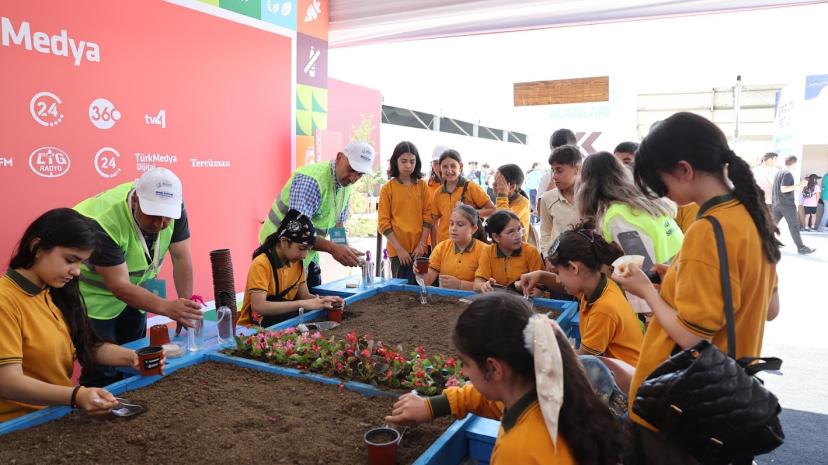 Sıfır Atık Festivali’nde Bağcılar Belediyesi Standına Yoğun İlgi