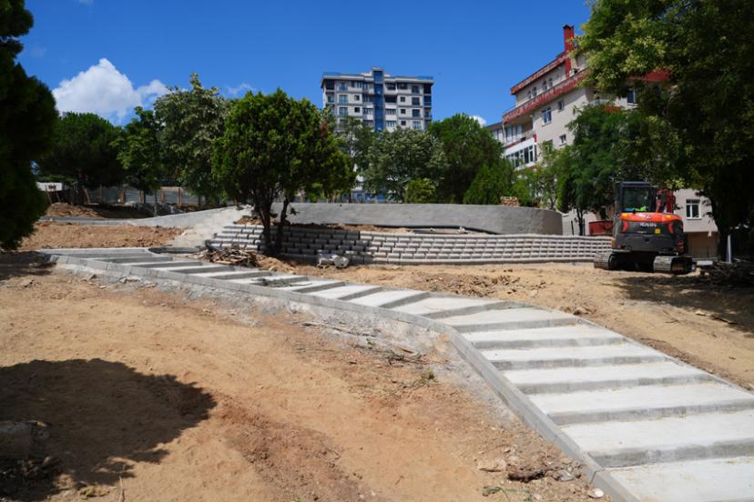 Kartal'da Parklar Yenileniyor