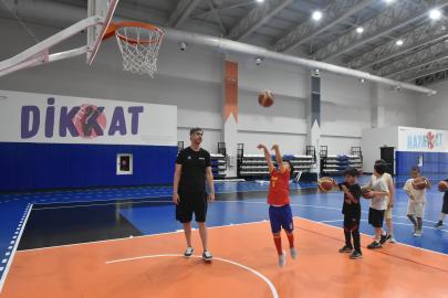 Pendik'te Yaz Spor Okulu Coşkusu! 2 Bin 866 Çocuk Sahalarda
