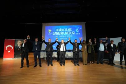 Ataşehir’de 6 Meclis Üyesi AK Parti’ye Katıldı