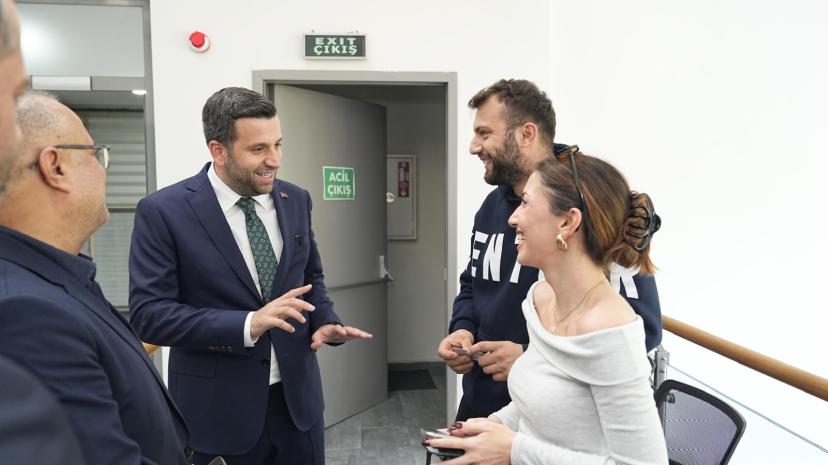Başkan Vekili Orhan, Kültür Merkezlerini Ziyaret Etti