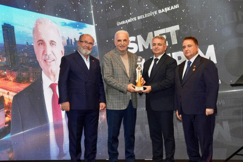 İsmet Yıldırım’a İstanbul’da "Yılın Belediye Başkanı" Ödülü