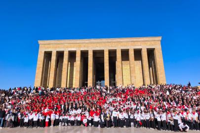 LÖSEV Ailesi Anıtkabir’de Buluştu