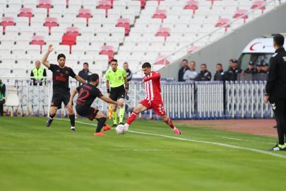 Sivasspor Pendikspor’u Farklı Yendi: 4-1