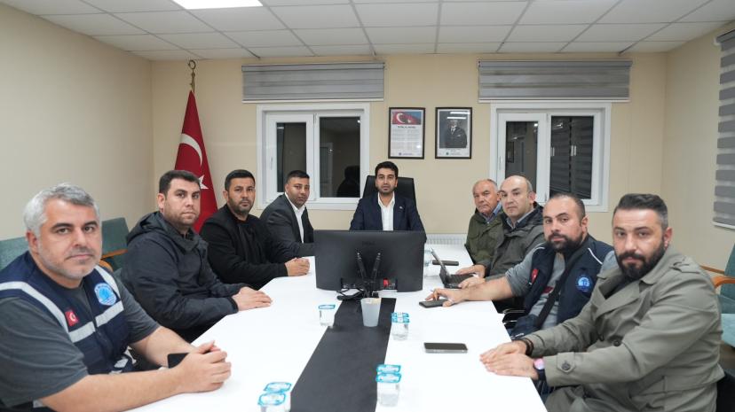 Tuzla'da Ekipler Sağanak Yağışa Karşı Teyakkuz